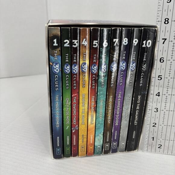 The 39 Clues Boxed Paperback Set 10 Volumes Scholastic No Poster No Cards - Picture 7 of 10